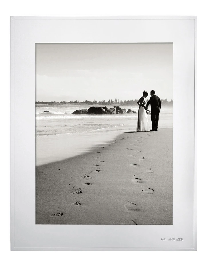 Kate spade new york Darling Point 8x10" Photo Frame Silver/White 1 Kate spade new york Darling Point 8x10" Photo Frame Silver/White