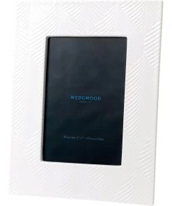 Wedgwood Folia Picture 5x7" Photo Frame White