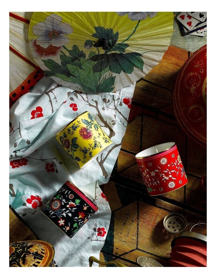 Wedgwood Wonderlust Yellow Tonquin Scented Candle 2 Wedgwood Wonderlust Yellow Tonquin Scented Candle - Image 2