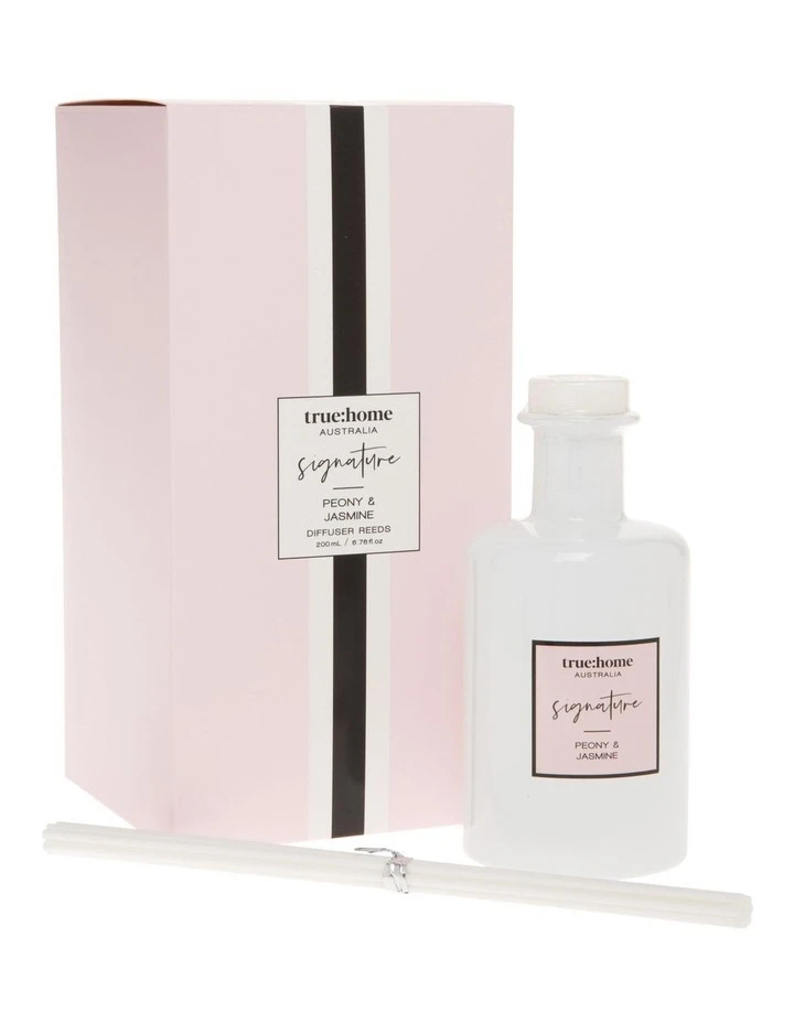 True Home Signature Peony & Jasmine Diffuser 1 True Home Signature Peony & Jasmine Diffuser