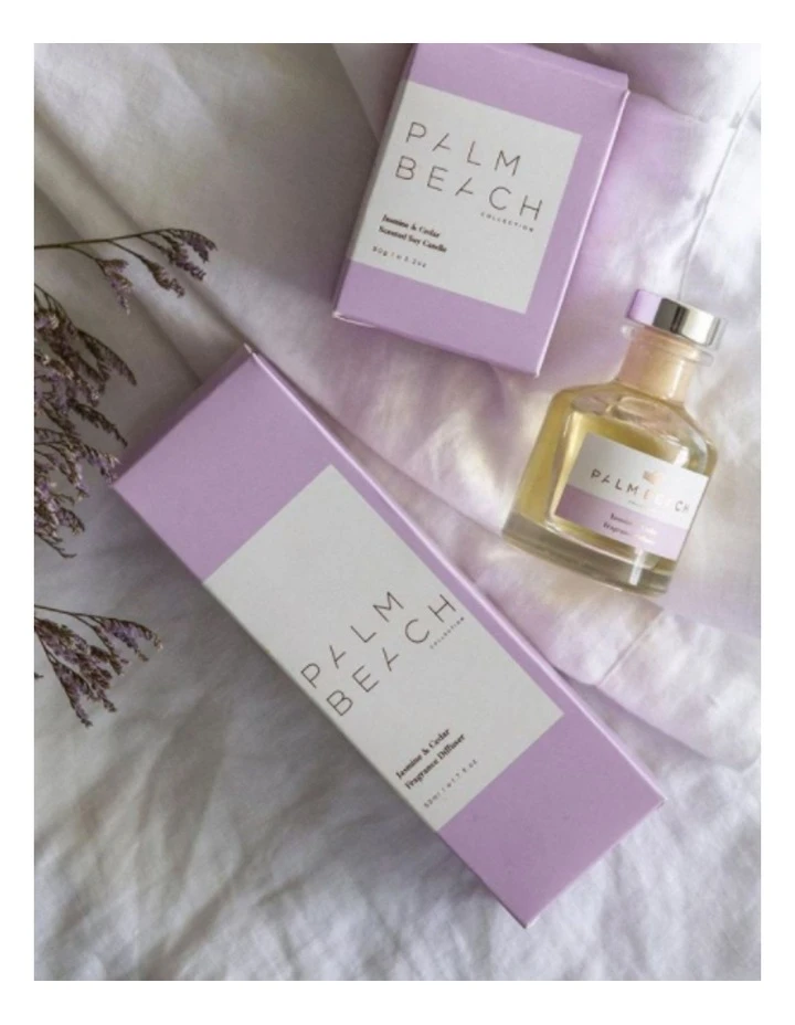Palm Beach Collection Jasmine & Cedar 90g Scented Soy Candle 2 Palm Beach Collection Jasmine & Cedar 90g Scented Soy Candle - Image 2