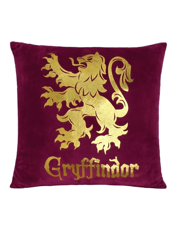 Harry Potter Gryffindor Cushion Burgundy 1 Harry Potter Gryffindor Cushion Burgundy