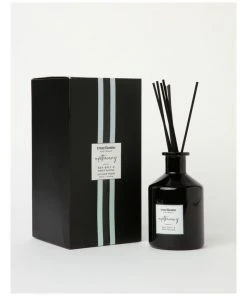 True Home Signature Mini Candle And Diffuser Duo Island Coconut & Lime