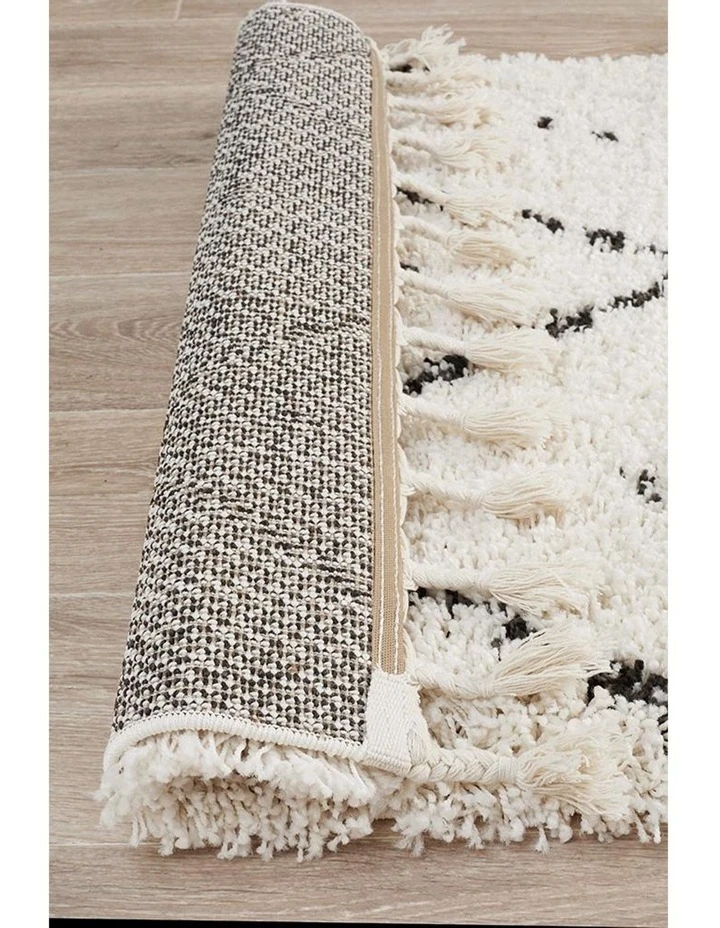 Rug Culture Saffron 44 White Rug 2 Rug Culture Saffron 44 White Rug - Image 2