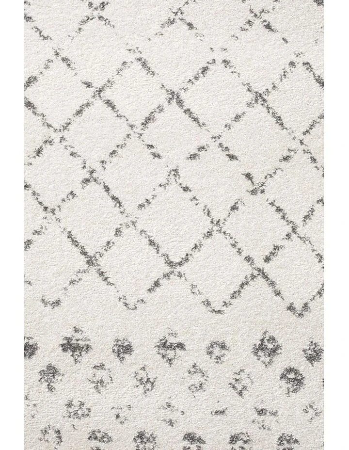 Rug Culture Oasis Selma White Grey Tribal Rug 5 Rug Culture Oasis Selma White Grey Tribal Rug - Image 5
