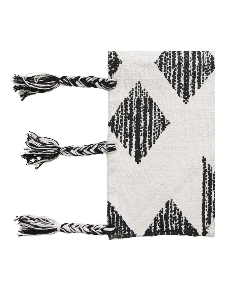 Collective Sol Traditional Rug Runner 7 Collective Sol Traditional Rug Runner - Image 7