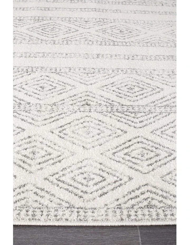 Rug Culture Oasis Salma White And Grey Tribal Rug 4 Rug Culture Oasis Salma White And Grey Tribal Rug - Image 4