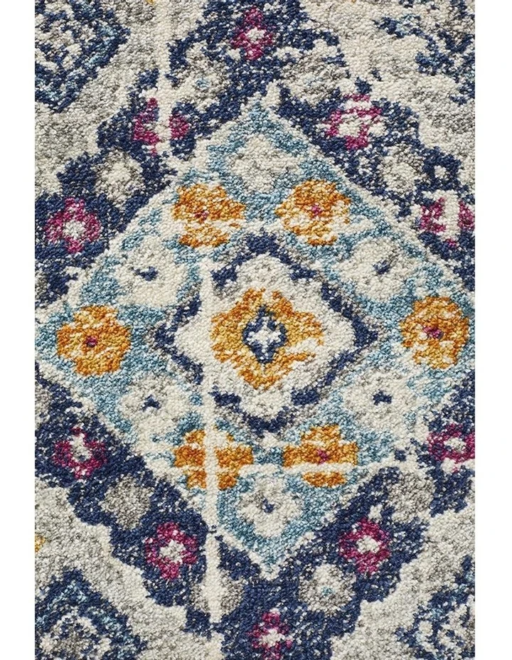 Rug Culture Babylon 203 White Round Rug 5 Rug Culture Babylon 203 White Round Rug - Image 5