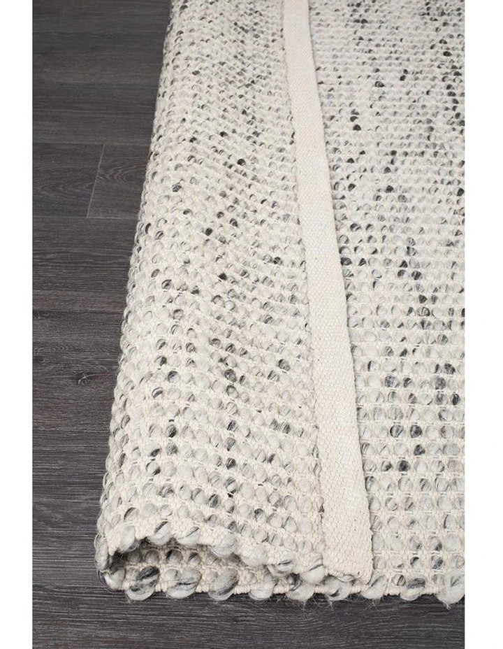 Rug Culture Skandinavian 300 Grey Rug 3 Rug Culture Skandinavian 300 Grey Rug - Image 3