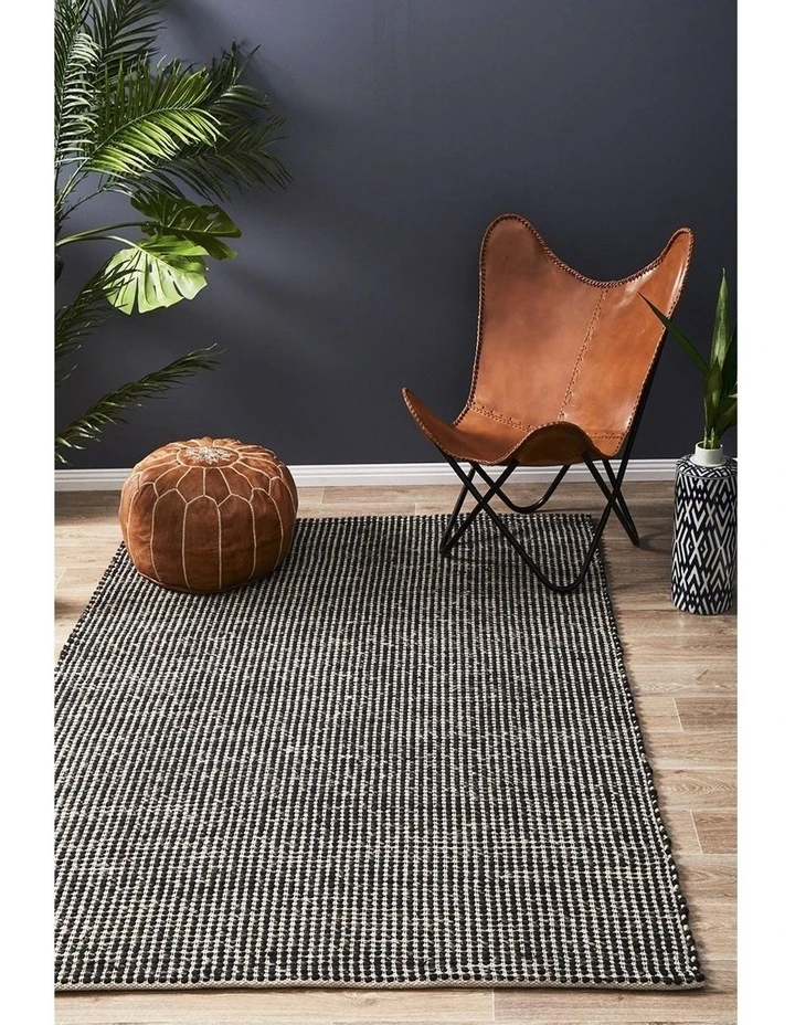 Rug Culture Skandinavian 300 Black Rug 2 Rug Culture Skandinavian 300 Black Rug - Image 2