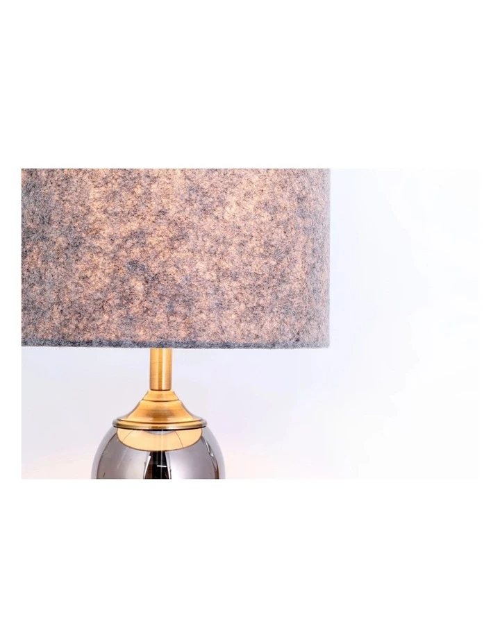 Lexi Lighting Iris Glass Table Lamp 4 Lexi Lighting Iris Glass Table Lamp - Image 4