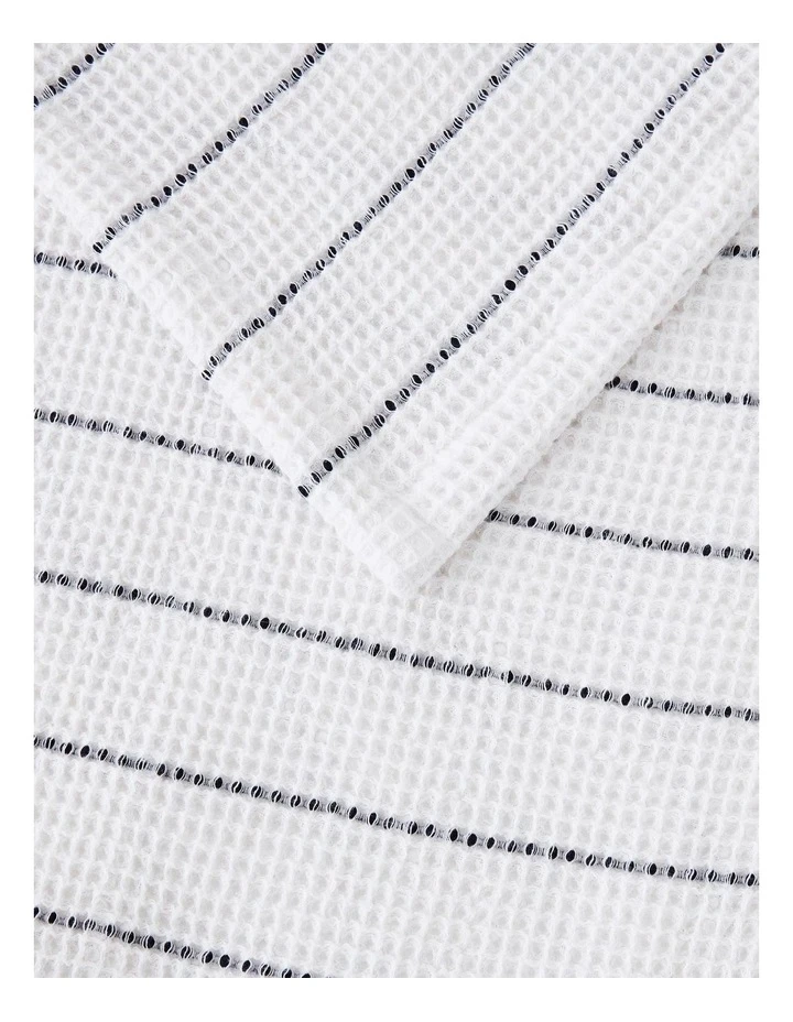 Sheridan Morillo Throw in Ivory 2 Sheridan Morillo Throw in Ivory - Image 2