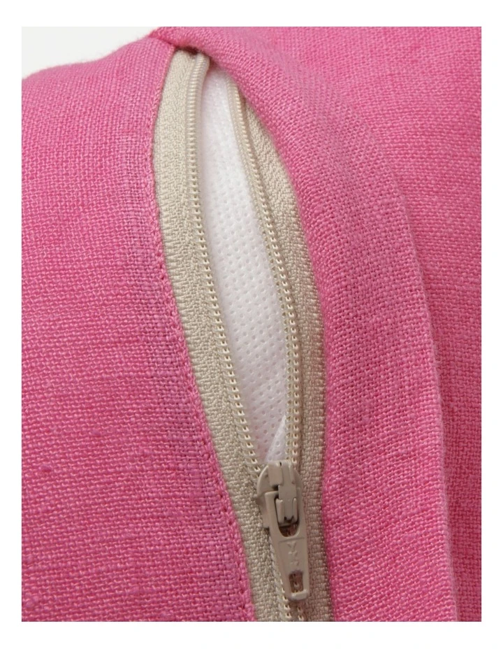 Vue El Blanca Linen Cushion Bubblegum 4 Vue El Blanca Linen Cushion Bubblegum - Image 4