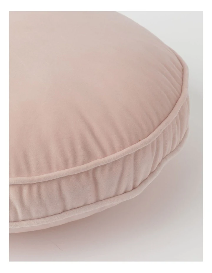 Beau & Bonnie Round Velvet Cushion In Pink 2 Beau & Bonnie Round Velvet Cushion In Pink - Image 2
