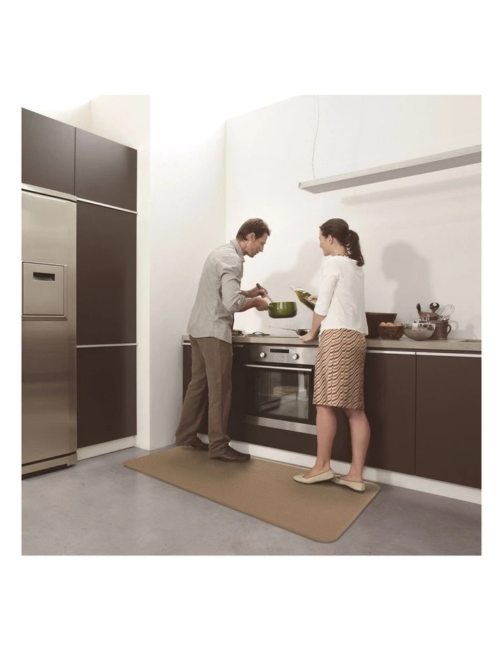 Fab Habitat 180x65cm Herringbone Gainsboro Kitchen Mat 4 Fab Habitat 180x65cm Herringbone Gainsboro Kitchen Mat - Image 4