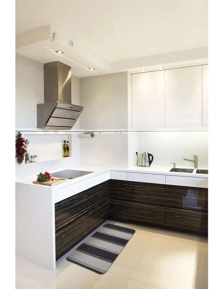Fab Habitat 95x44cm Stripe Deep Cavern Kitchen Mat 3 Fab Habitat 95x44cm Stripe Deep Cavern Kitchen Mat - Image 3
