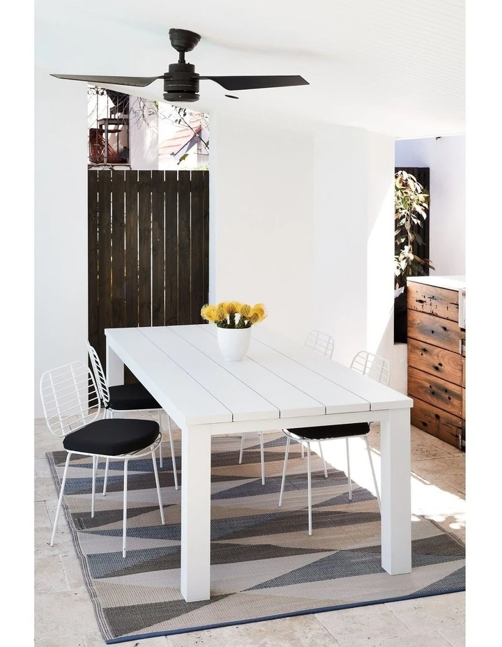 Fab Habitat 120x179cm Monaco Champagne Beige Recycled Plastic Outdoor Rug and Mat 3 Fab Habitat 120x179cm Monaco Champagne Beige Recycled Plastic Outdoor Rug and Mat - Image 3