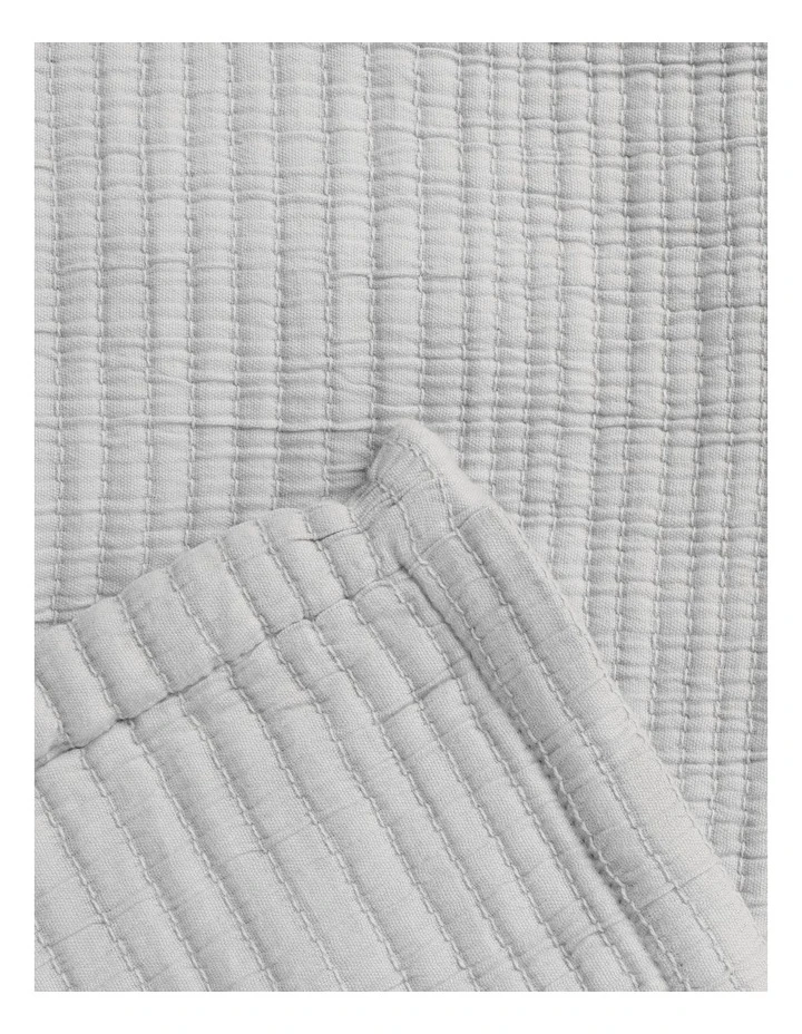 Heritage Textured Ribbed Blanket 3 Heritage Textured Ribbed Blanket - Image 3