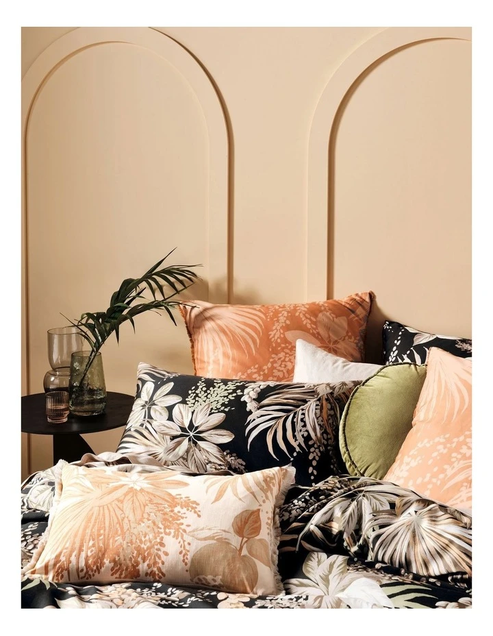 Linen House Harlow Cushion 3 Linen House Harlow Cushion - Image 3