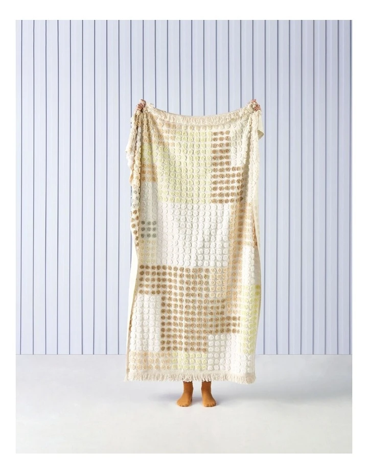 Linen House McKenzie Throw In Vanilla 2 Linen House McKenzie Throw In Vanilla - Image 2