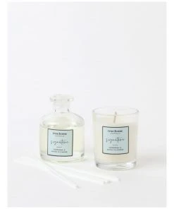 True Home Gardenia & White Flowers Petite Candle & Mini Diffuser