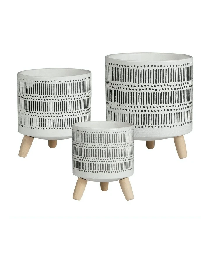 Cooper & Co Set of 3 Nested Black Stripe Terracotta Pots 1 Cooper & Co Set of 3 Nested Black Stripe Terracotta Pots