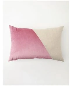 Vue Splice Velvet Breakfast Cushion in Pink Clay