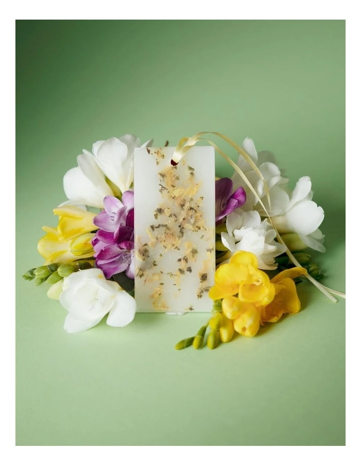 Santa Maria Novella Freesia Wax Tablets 2 Santa Maria Novella Freesia Wax Tablets - Image 2