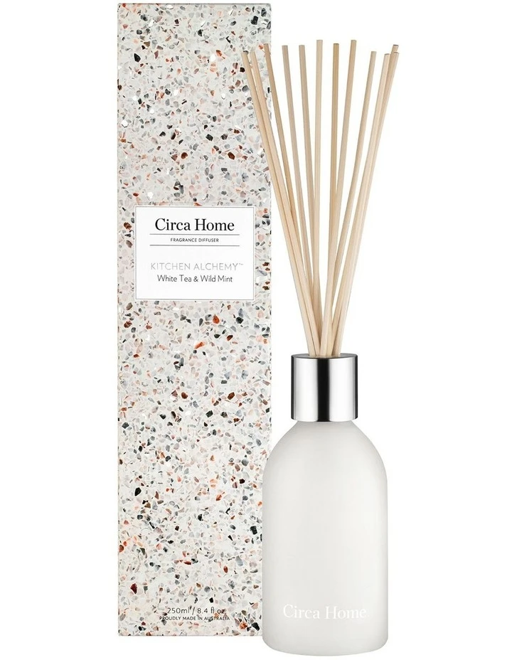 CIRCA White Tea & Wild Mint Fragrance Diffuser 250mL 1 CIRCA White Tea & Wild Mint Fragrance Diffuser 250mL