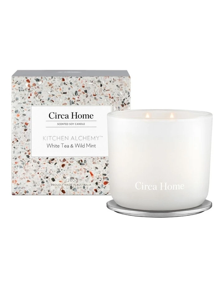 CIRCA White Tea & Wild Mint Soy Candle 260g 1 CIRCA White Tea & Wild Mint Soy Candle 260g